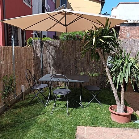 Casa Vacanze Rustico Di Corte Capannori Ngoại thất bức ảnh