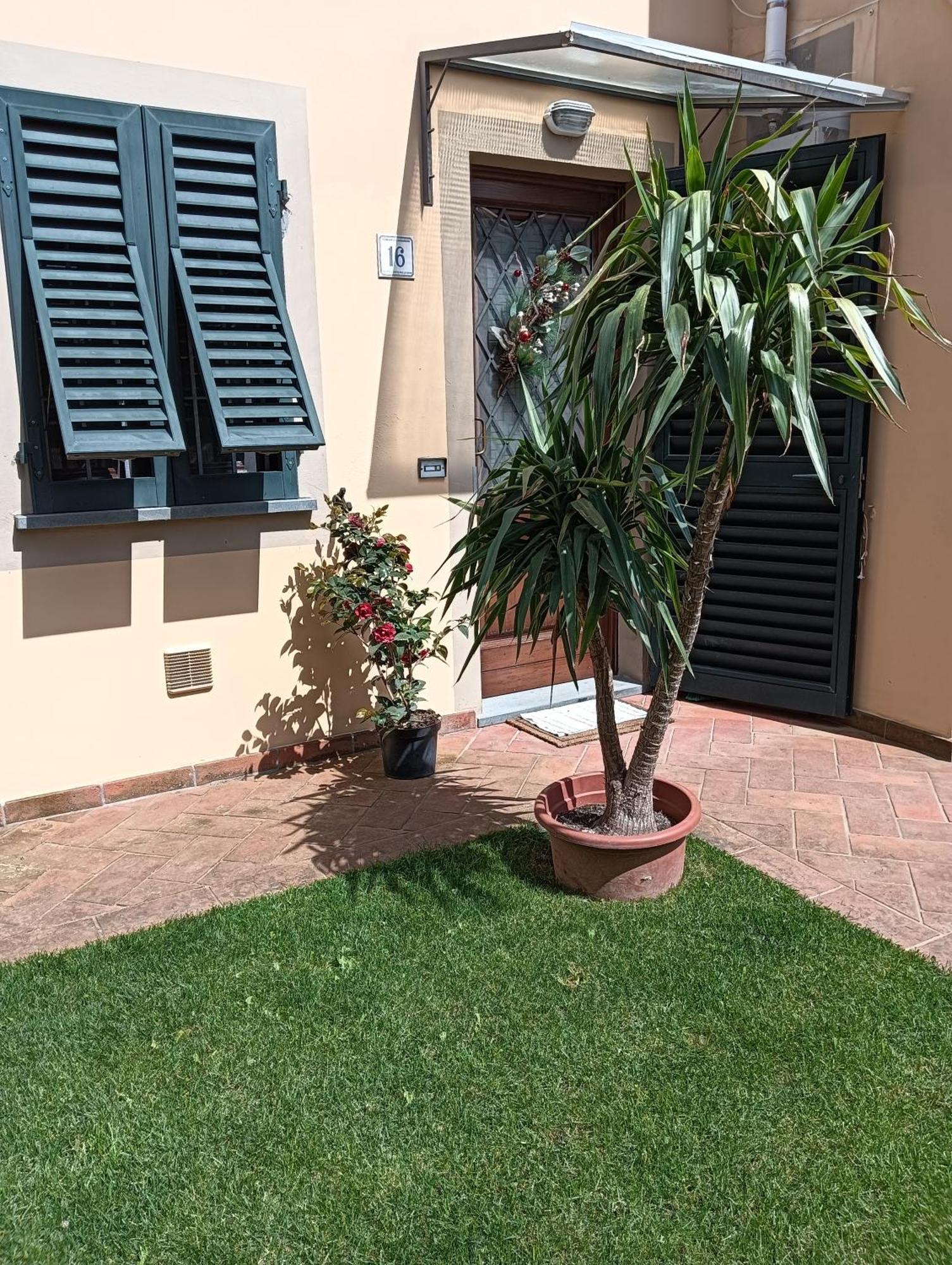Casa Vacanze Rustico Di Corte Capannori Ngoại thất bức ảnh