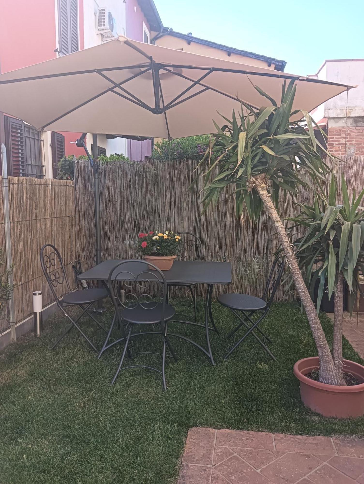 Casa Vacanze Rustico Di Corte Capannori Ngoại thất bức ảnh