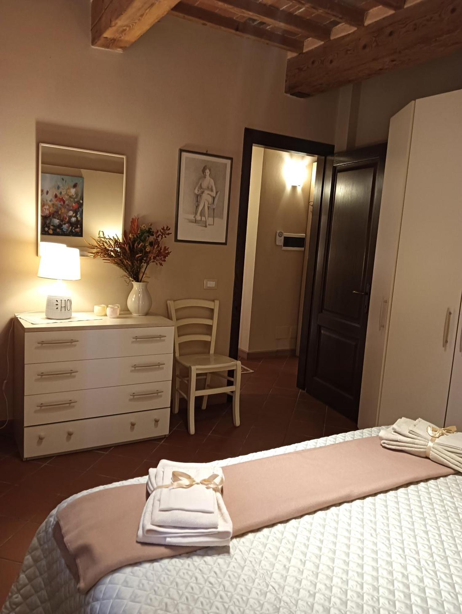 Casa Vacanze Rustico Di Corte Capannori Ngoại thất bức ảnh