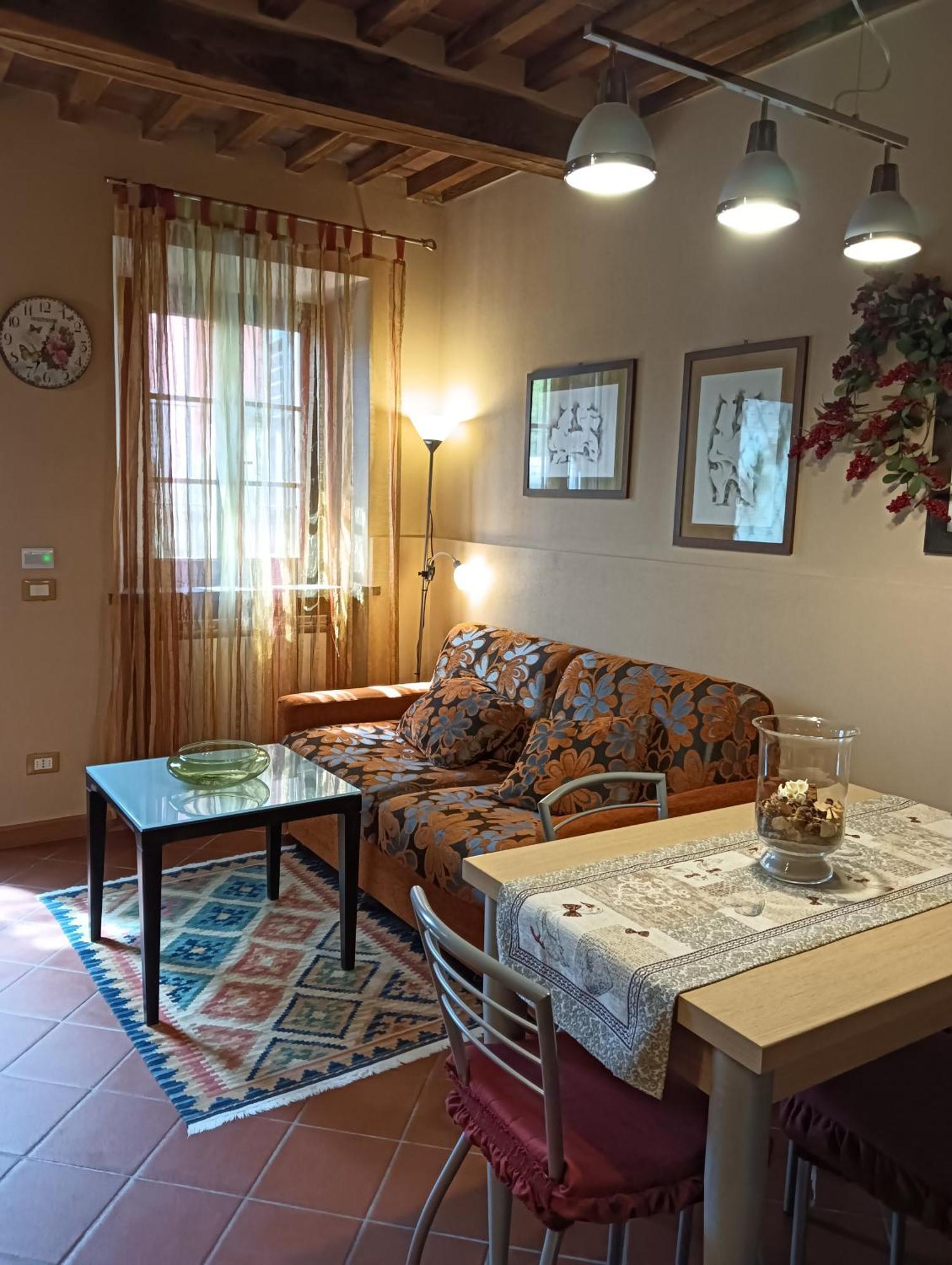 Casa Vacanze Rustico Di Corte Capannori Ngoại thất bức ảnh