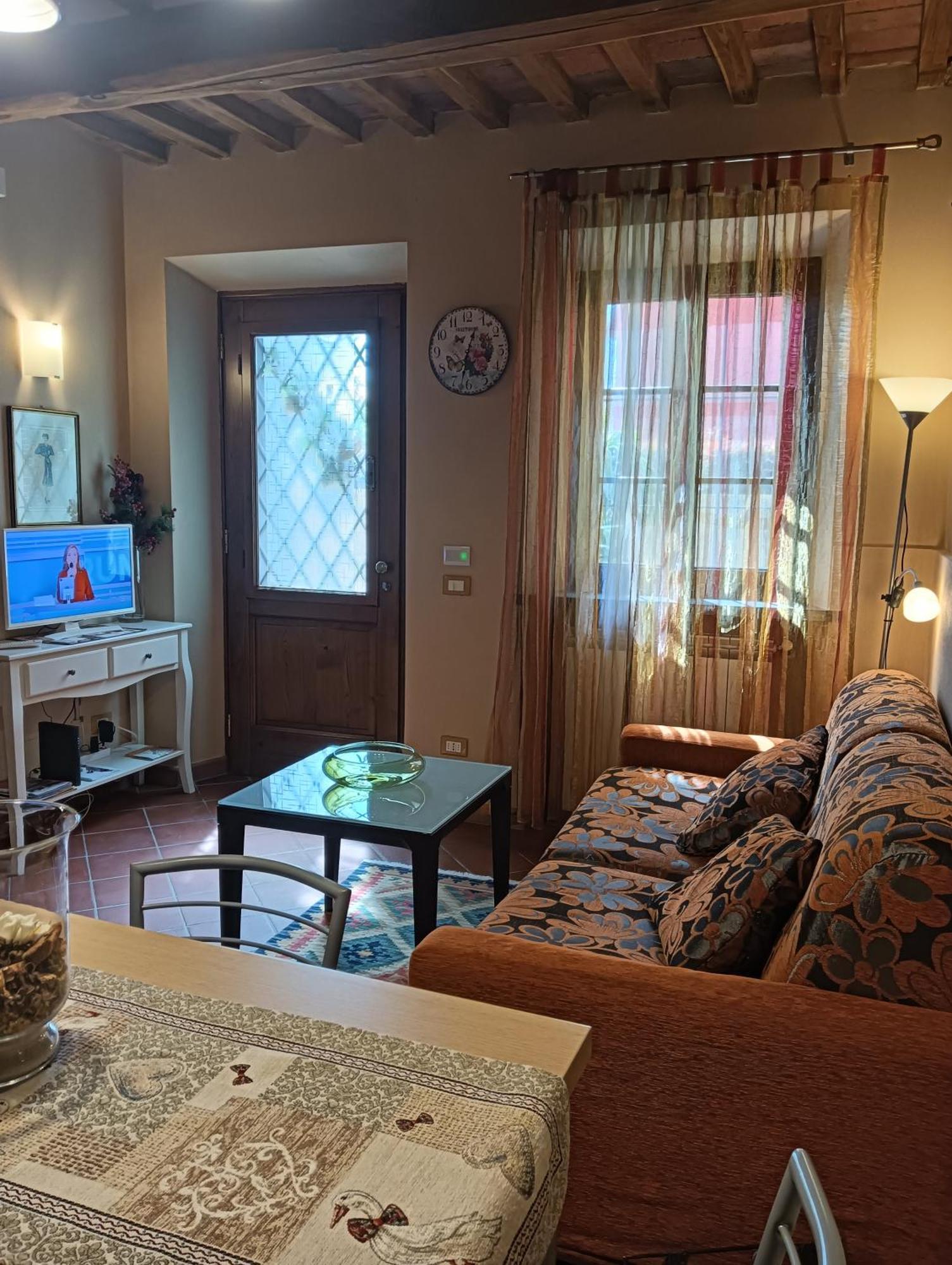 Casa Vacanze Rustico Di Corte Capannori Ngoại thất bức ảnh